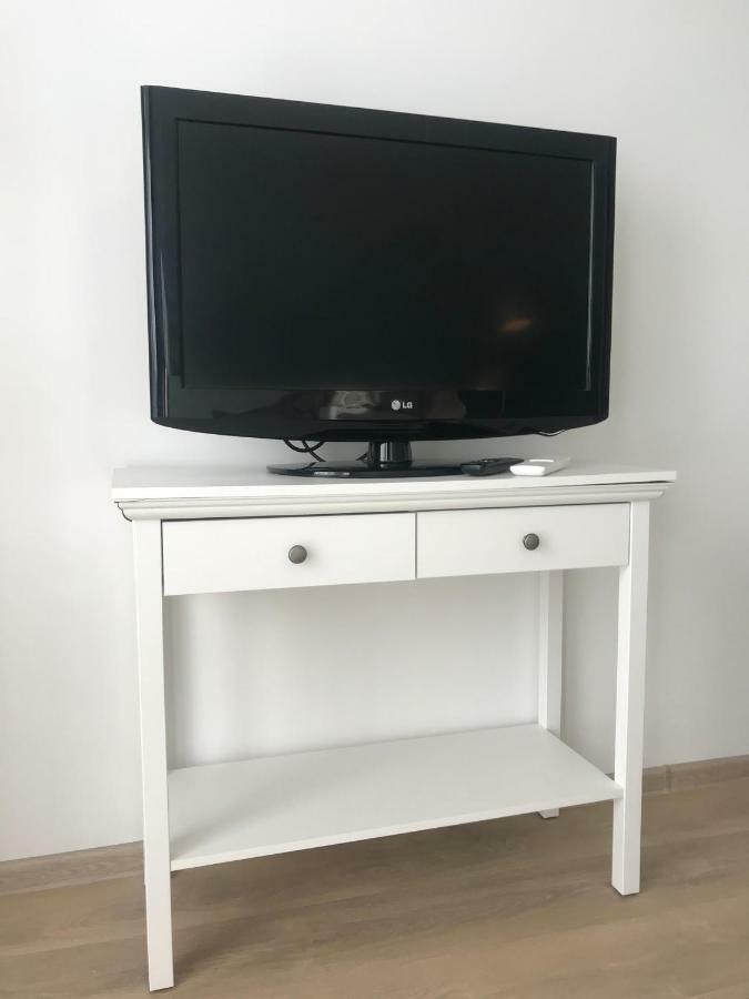 City Centre Studio In Design Quarter Close To Old Town & Harbor Apartman Tallinn Kültér fotó